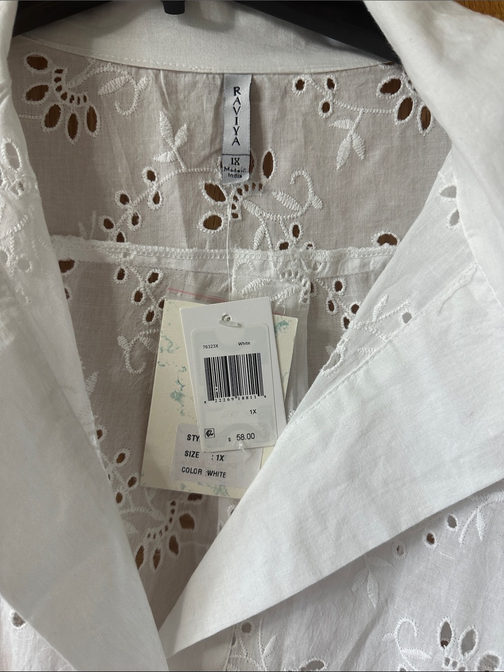 White Eyelet Button-Front Tunic - Picture 2 of 6